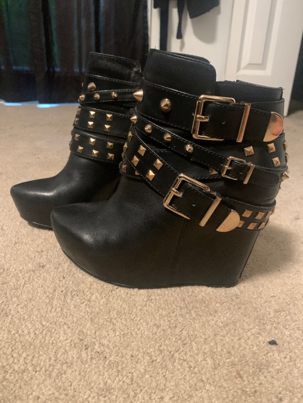 Platform wedge leather booties